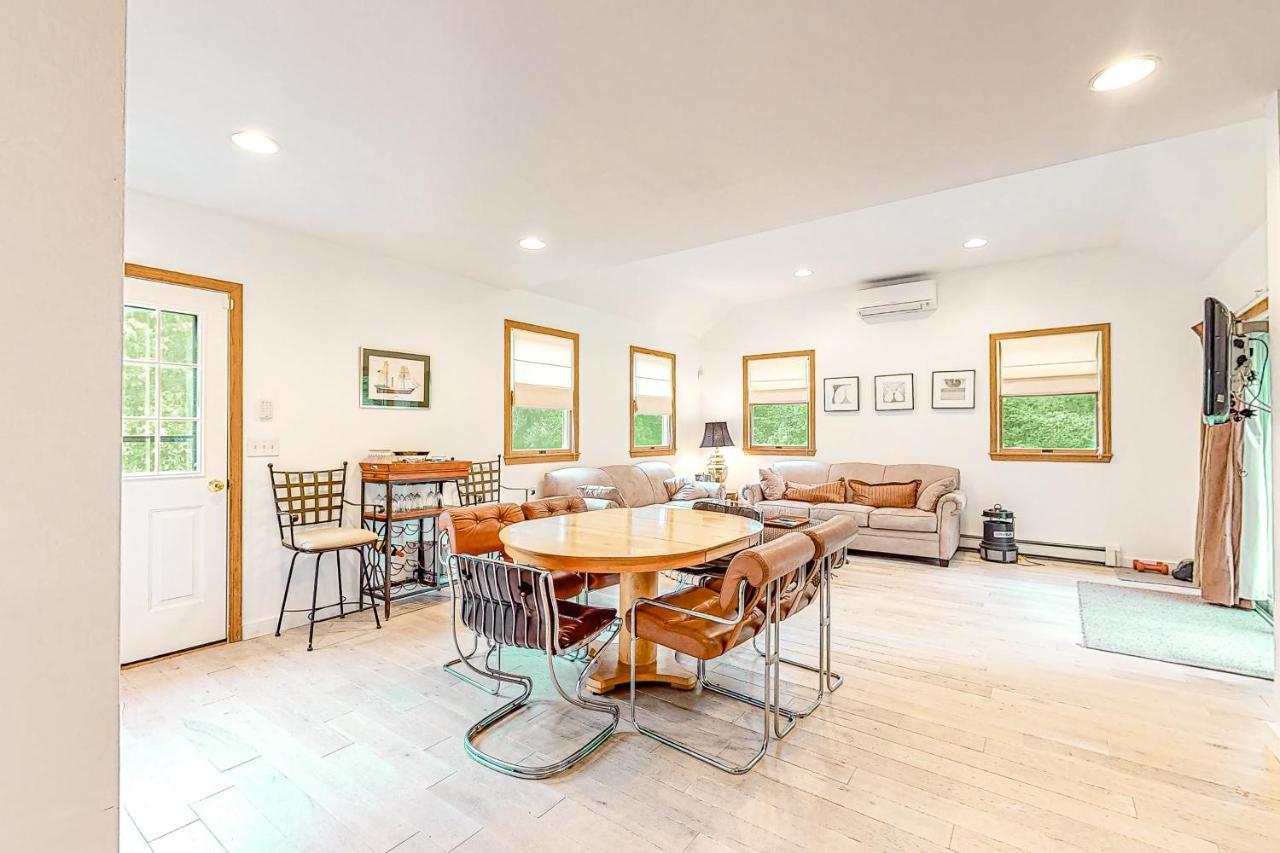 Lake Shore Living فالماوث المظهر الخارجي الصورة